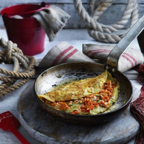 “Crispy Golden Salmon Fillet – Juicy & Tender Every Bite”