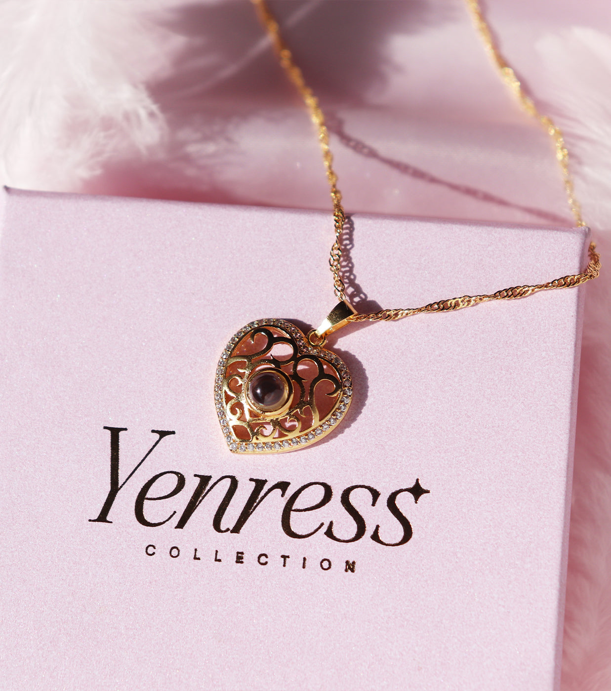 “Crispy Golden Salmon Fillet – Juicy & Tender Every Bite”